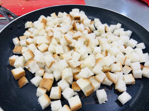 e8ed6ce2b2ec7f1593e9b3b08a86c763_1764402