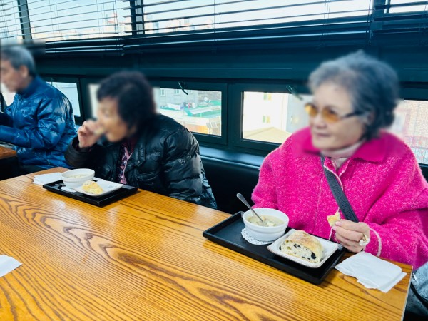 e8ed6ce2b2ec7f1593e9b3b08a86c763_1764402